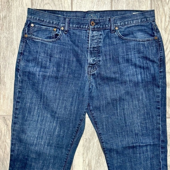 Lucky Brand‎ Men’s EUC 121 Heritage Slim Button Fly Jeans, 40 30/32 - Picture 6 of 16